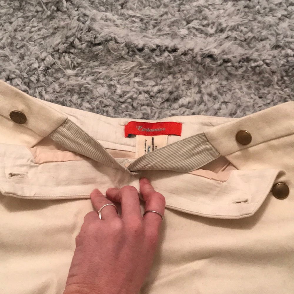 Wool Button Shorts - Picture 4 of 5